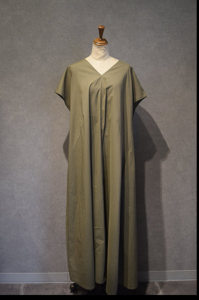 V NECK TENT LINE ONEPIECE