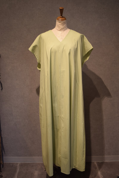 V NECK TENT LINE ONEPIECE