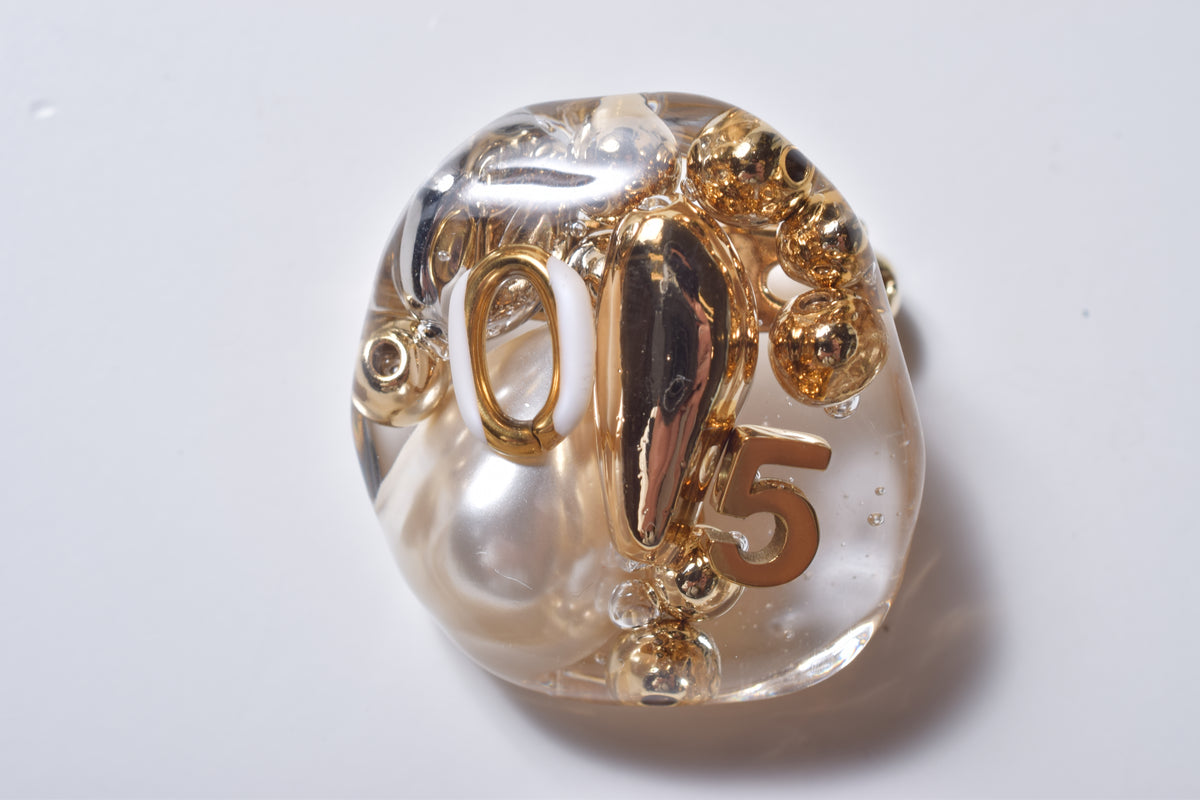 aLORS ブローチ5個セット　未開封 5(FIVE) BROOCH – H U I
