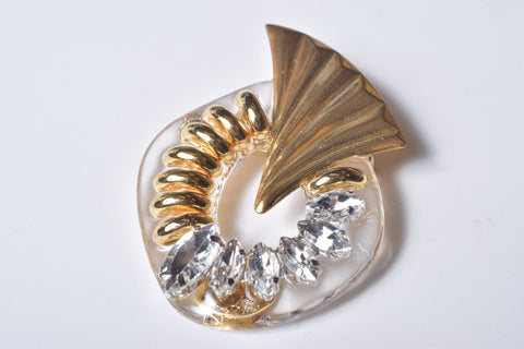 COQUETTE BROOCH