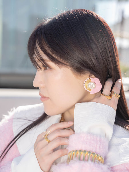 MODERN FLOWER EARRING/PIERCE