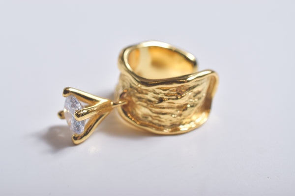 SWING ZIRCONIA EARCUFF