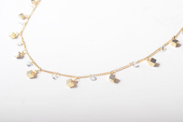 CUBE CRYSTAL NECKLACE