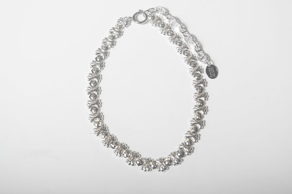 LILY MINI NECKLACE