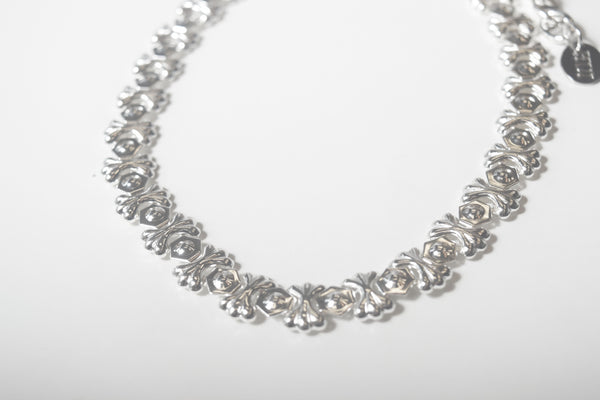 LILY MINI NECKLACE