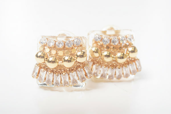 FUN DAIA MINI EARRING