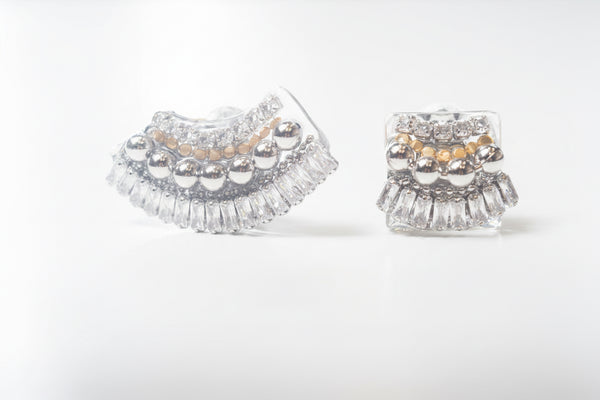 FUN DAIA EARRING