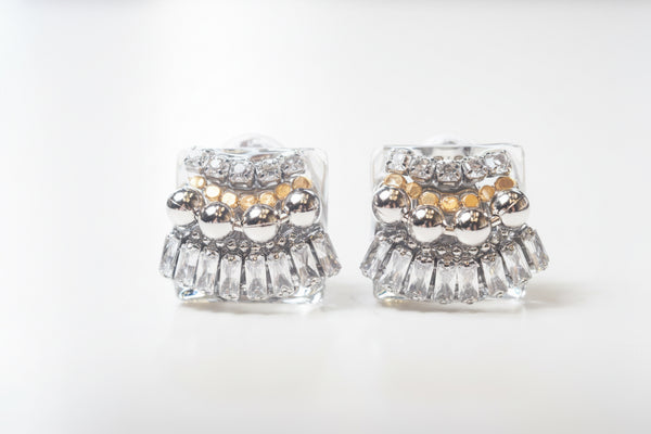 FUN DAIA MINI EARRING