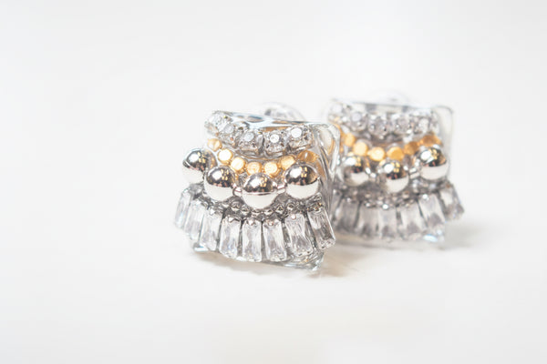 FUN DAIA MINI EARRING