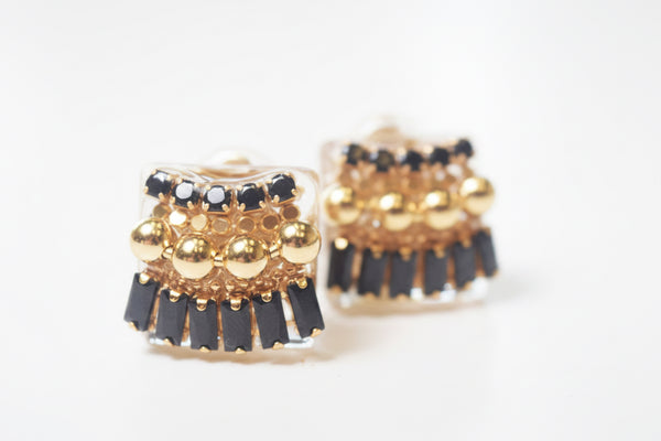 FUN DAIA MINI EARRING