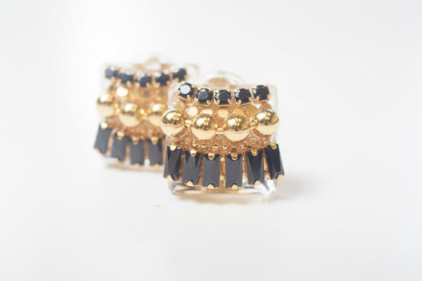 FUN DAIA MINI EARRING