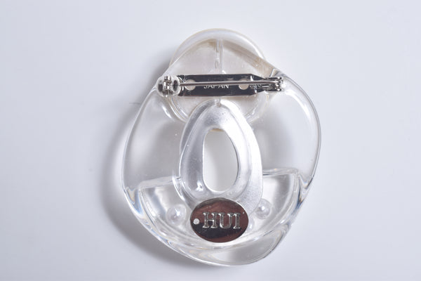 PEARL PEARL BROOCH