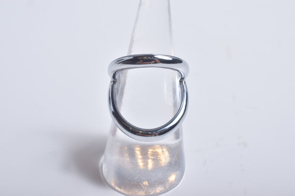 DOUBLE CURVED RING