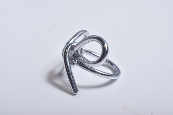 BUTTERFLY KNOT RING