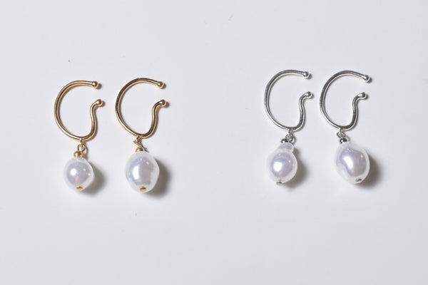 SWING PEARL EARCUFF
