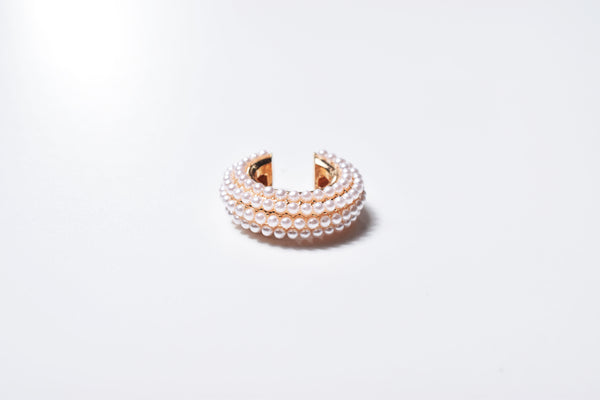 PEARL LAYER EARCUFF