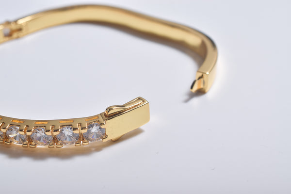 ZYRCONIA OPEN BRACELET