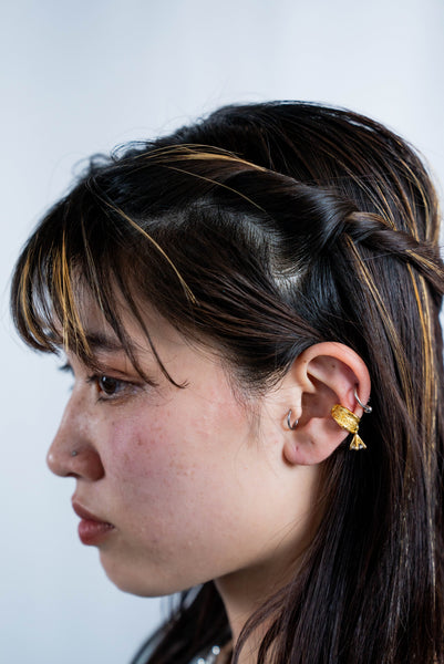 SWING ZIRCONIA EARCUFF