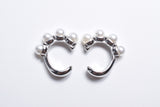 4 PEARLS TINY EARCUFF