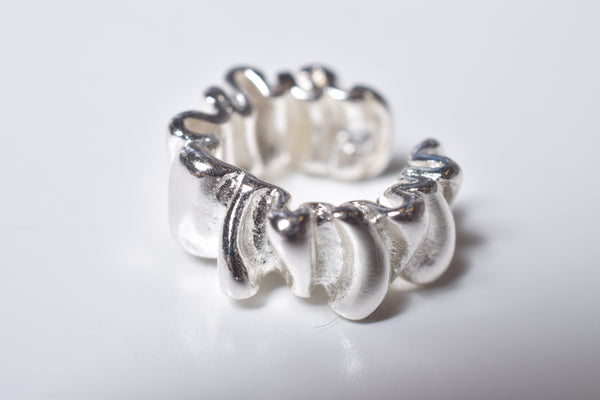 UNDULATE EARCUFF
