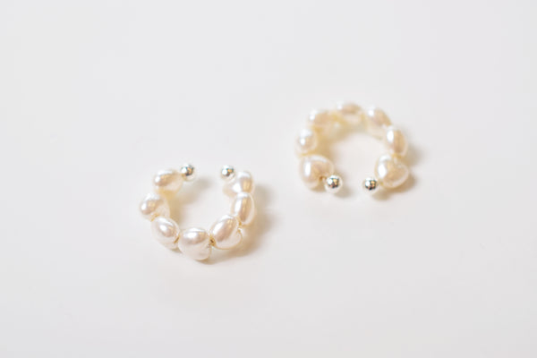 BAROQUE PEARL EARCUFF