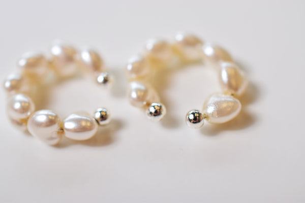 BAROQUE PEARL EARCUFF