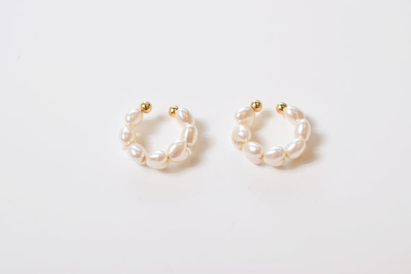 BAROQUE PEARL EARCUFF