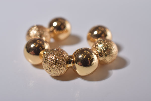 DUAL TEXTURE BALL EARCUFF