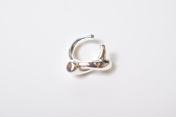 TWIST CURVE EARCUFF