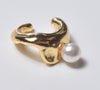 PEARL FLOW EARCUFF