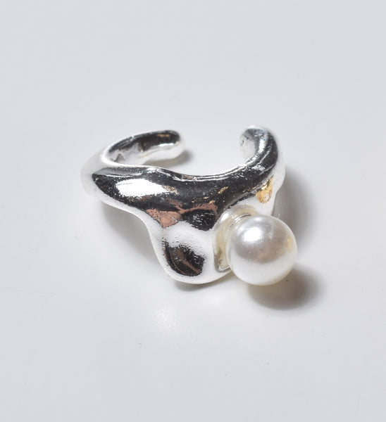 PEARL FLOW EARCUFF
