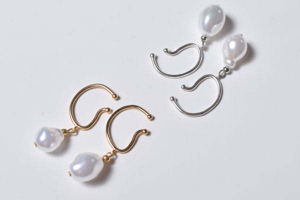 SWING PEARL EARCUFF