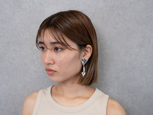 SWING HEART EARRING/PIERCE