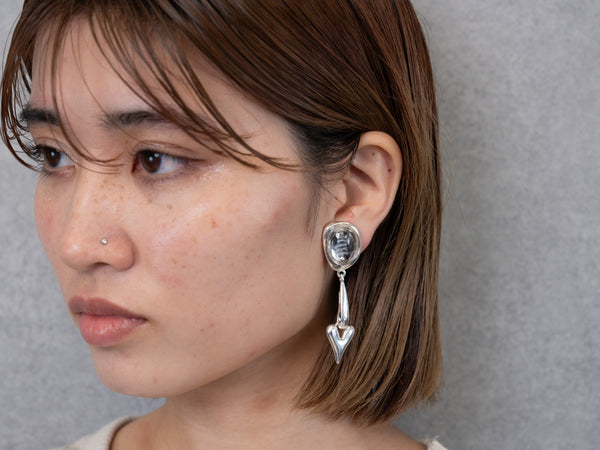SWING HEART EARRING/PIERCE