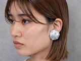 DOT EARRING