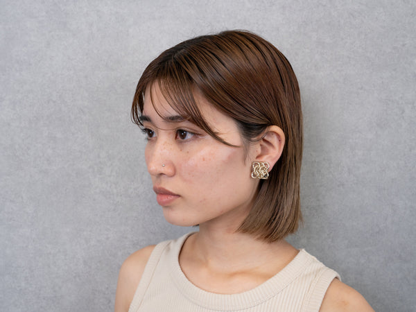 FRINGE PEARL MINI EARRING/PIERCE