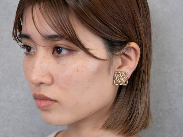 FRINGE PEARL MINI EARRING/PIERCE