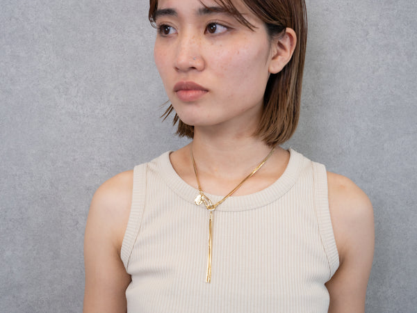 TASSEL NECKLACE