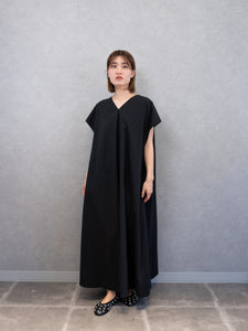 V NECK TENT LINE ONEPIECE