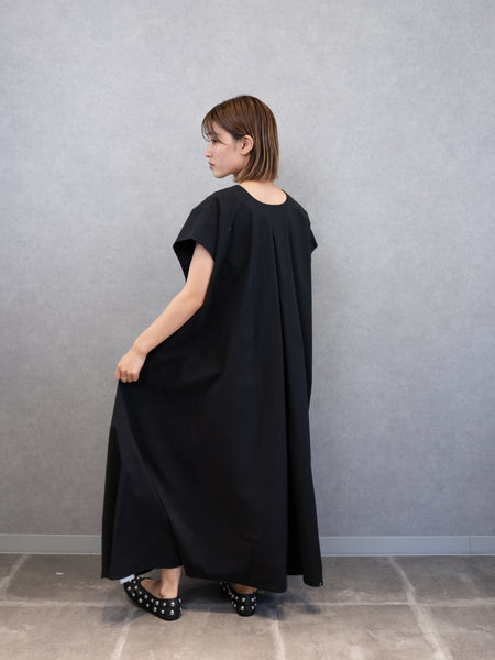 V NECK TENT LINE ONEPIECE