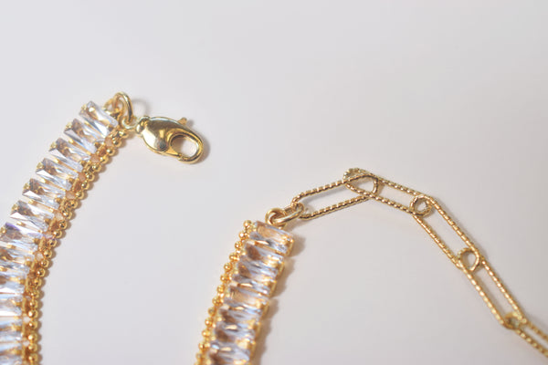 DIALANE NECKLACE