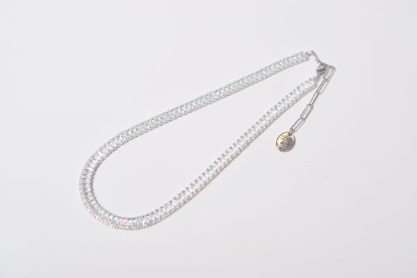 DIALANE NECKLACE