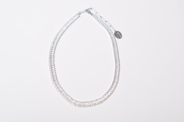 DIALANE NECKLACE