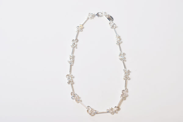 THIN HEART NECKLACE