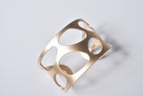 HOLLOW OVAL BANGLE