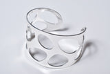 HOLLOW OVAL BANGLE