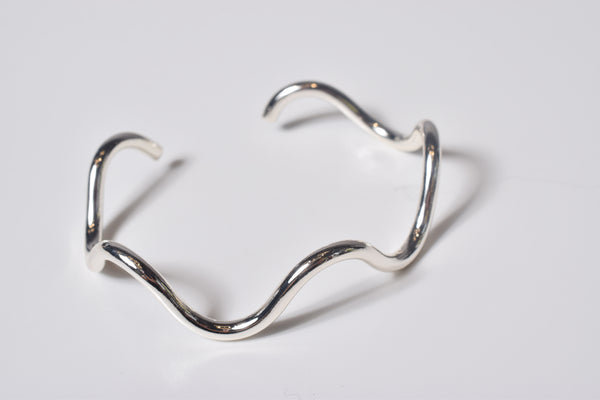 WAVE BANGLE