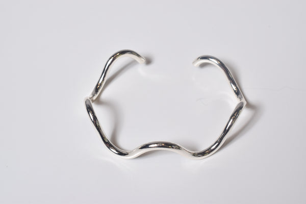 WAVE BANGLE