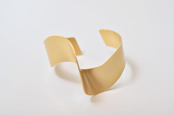 FLOW BANGLE
