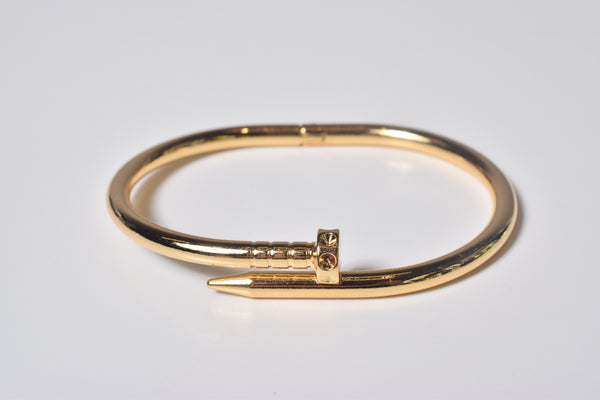 NAIL POINT BANGLE